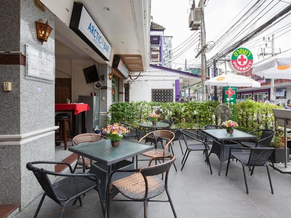 Cello Hotel Patong Exteriör bild